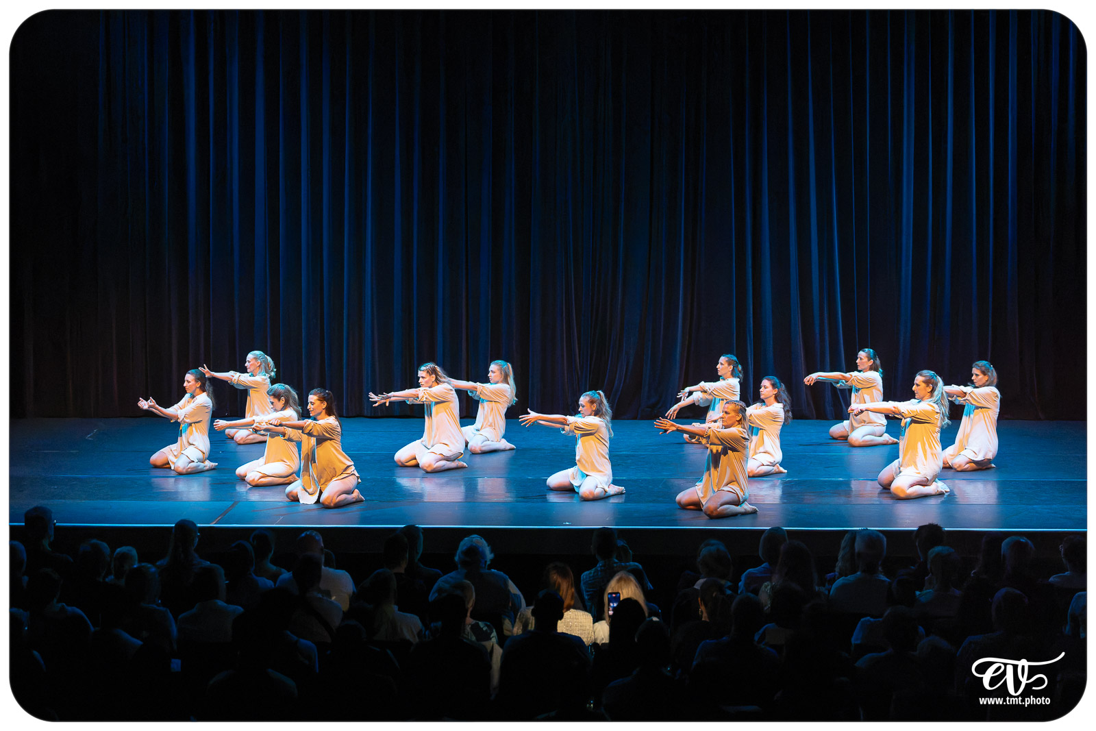 ECOLE DE DANSE CÉCILE ADAMOW